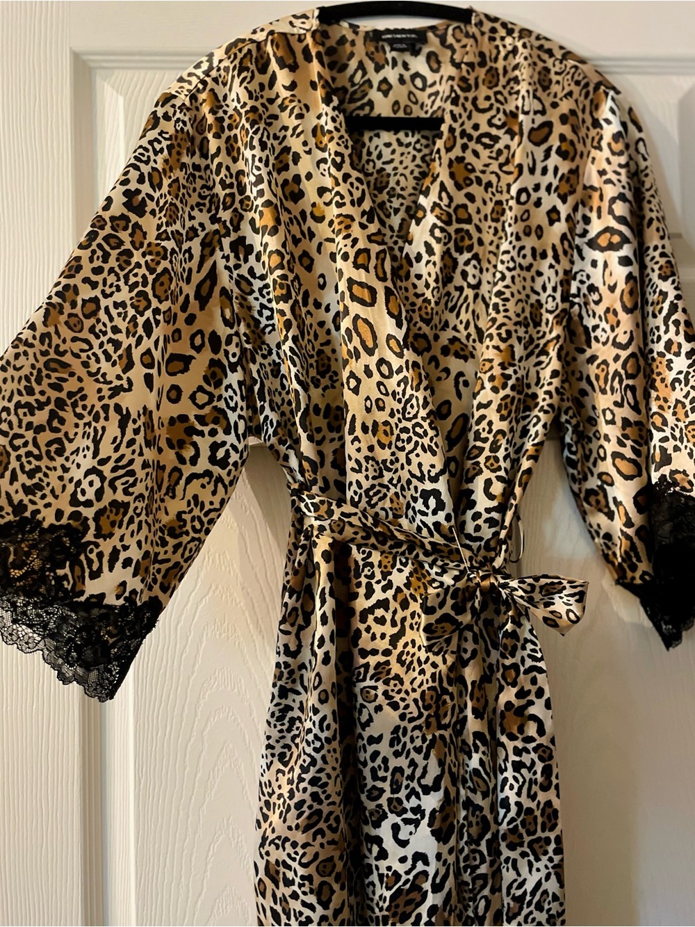 Jones New York Leopard Print Satin Wrap Robe with Black Lace Trim